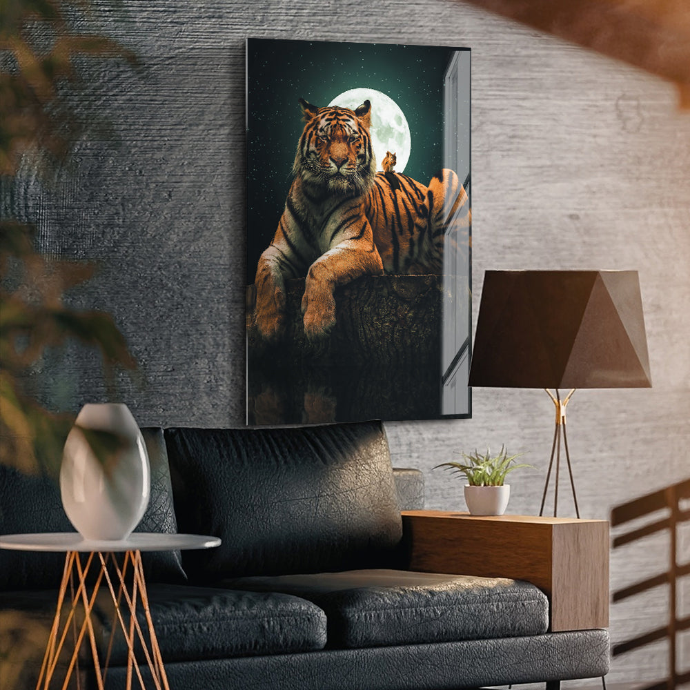 TIGER IN THE MOONLIGHT