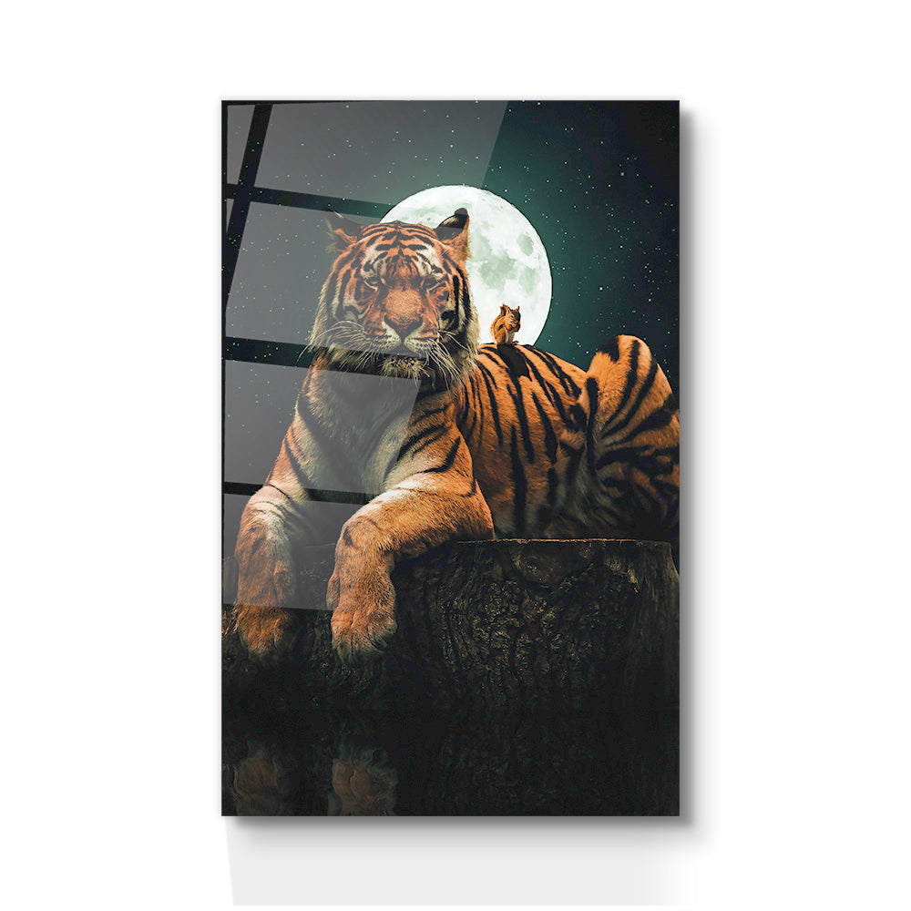 TIGER IN THE MOONLIGHT